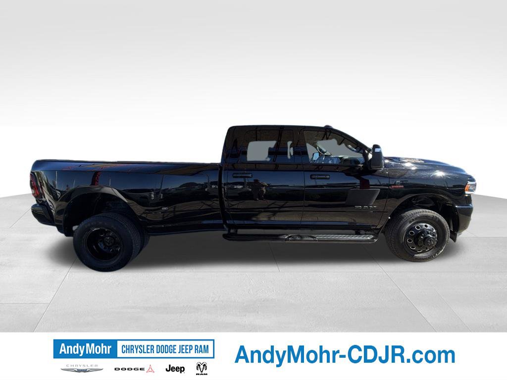 Used 2024 RAM 3500 Laramie w/ Night Edition AWD/4WD image 8