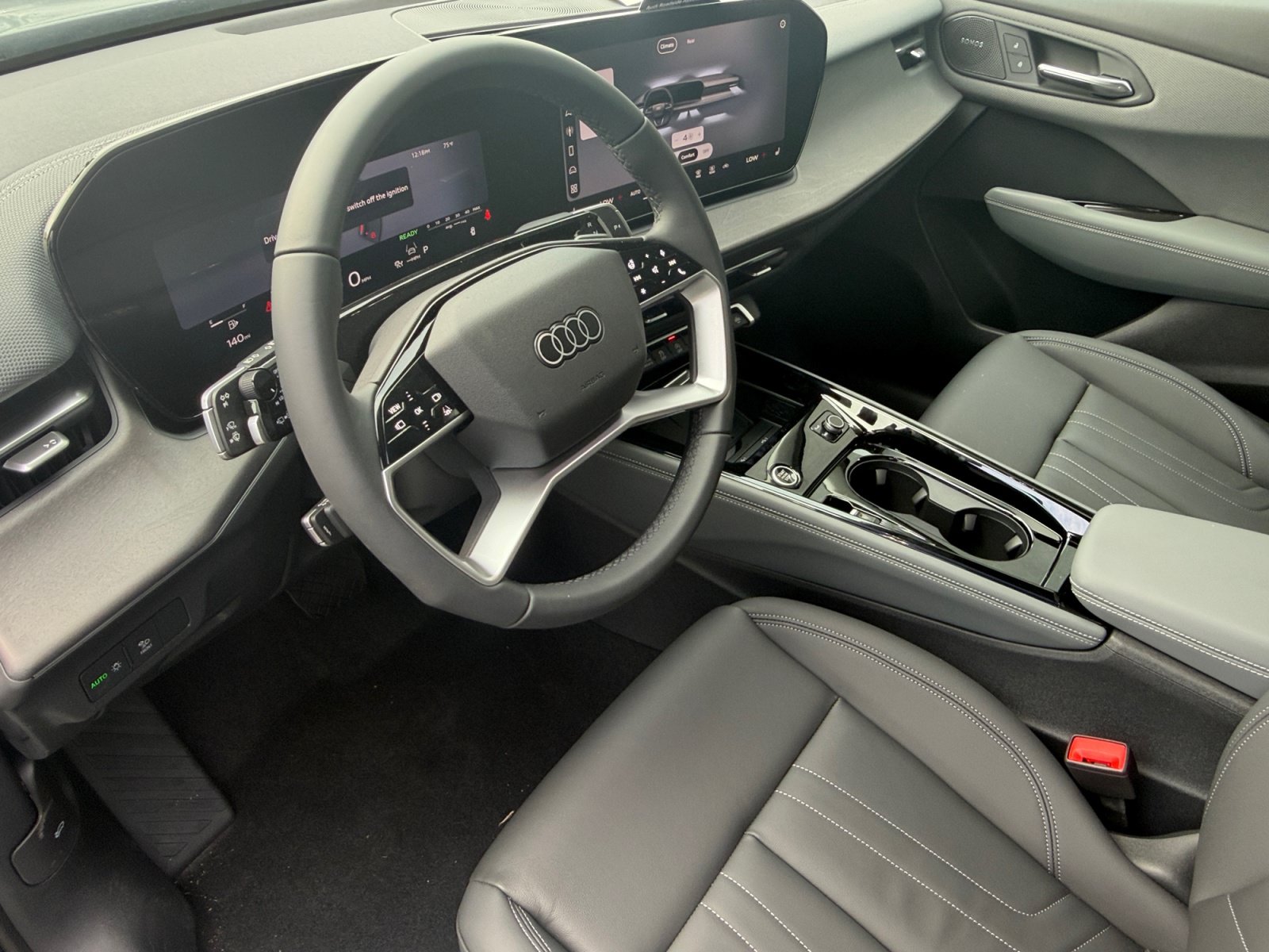 New 2026 Audi Q3 quattro 2.0T AWD/4WD image 4