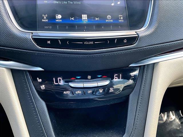 Used 2018 Cadillac XT5 Premium Luxury w/ Advanced Security Package image 24