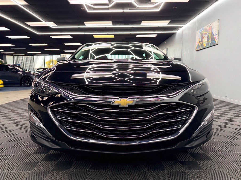 Used 2022 Chevrolet Malibu LS w/ LPO, Convenience Package 2 FWD image 3