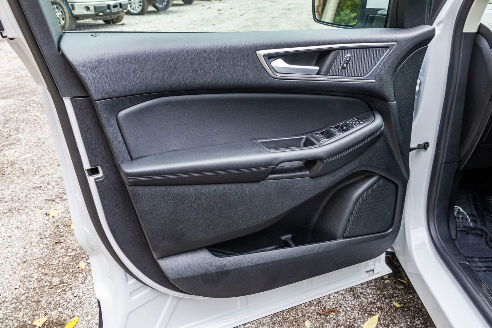 New 2024 Ford Edge SEL w/ Convenience Package image 13