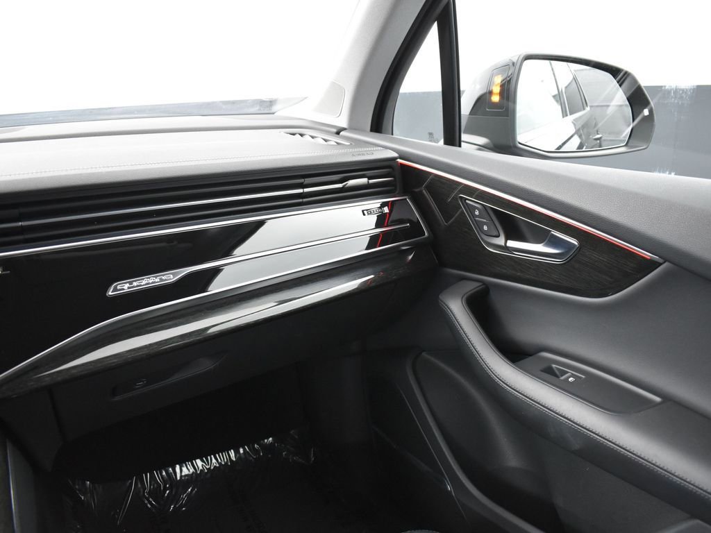 Used 2023 Audi Q7 3.0T Premium Plus image 17