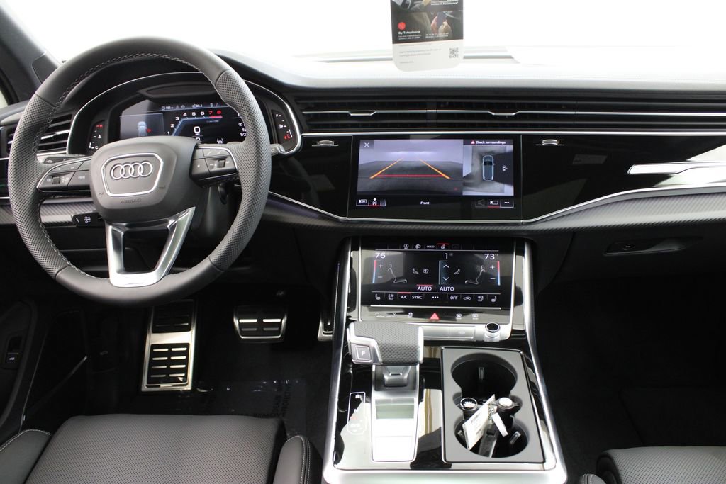 New 2026 Audi SQ7 Premium Plus AWD/4WD image 9
