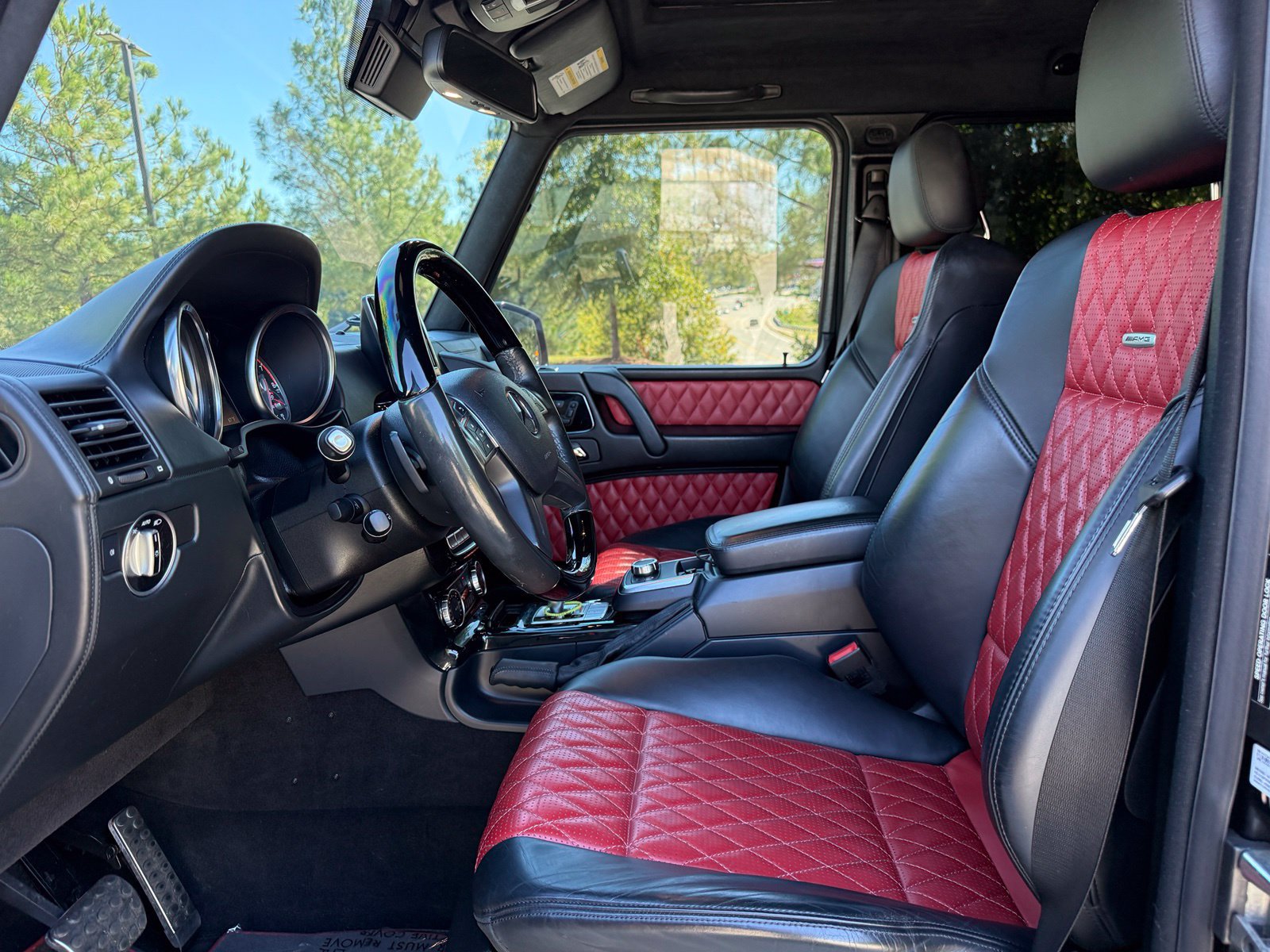 Used 2014 Mercedes-Benz G 63 AMG 4MATIC image 35