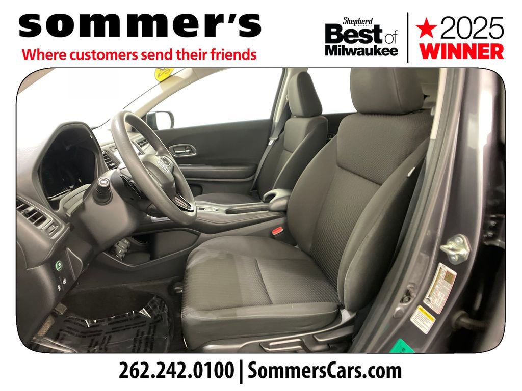 Used 2016 Honda HR-V EX image 9