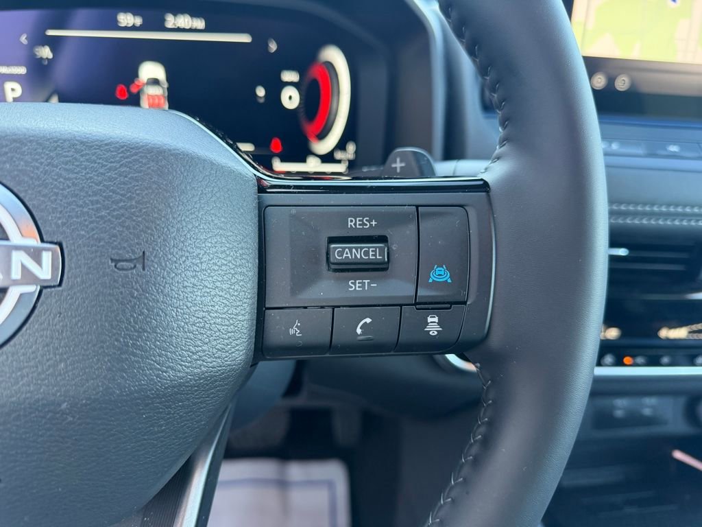 Certified 2025 Nissan Rogue SL image 12