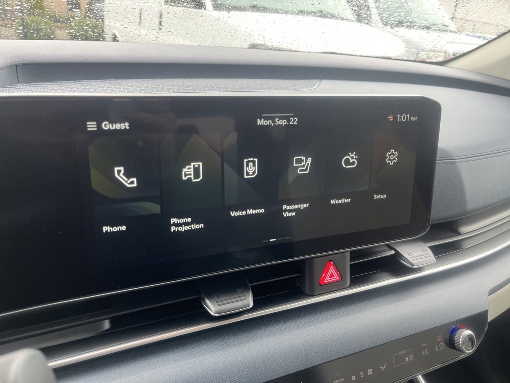 New 2026 Kia Carnival EX image 18