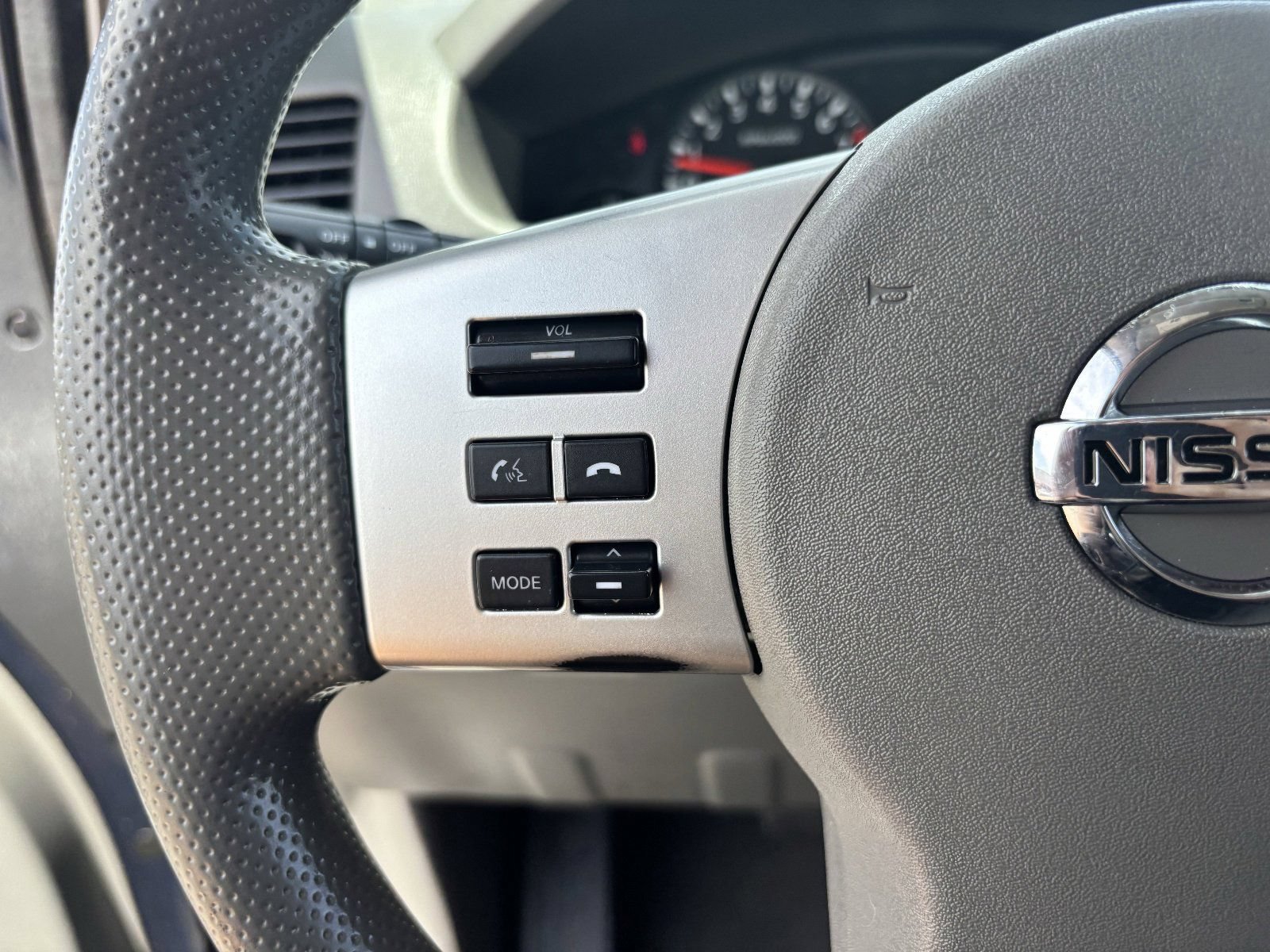 Certified 2021 Nissan Frontier SV AWD/4WD image 29