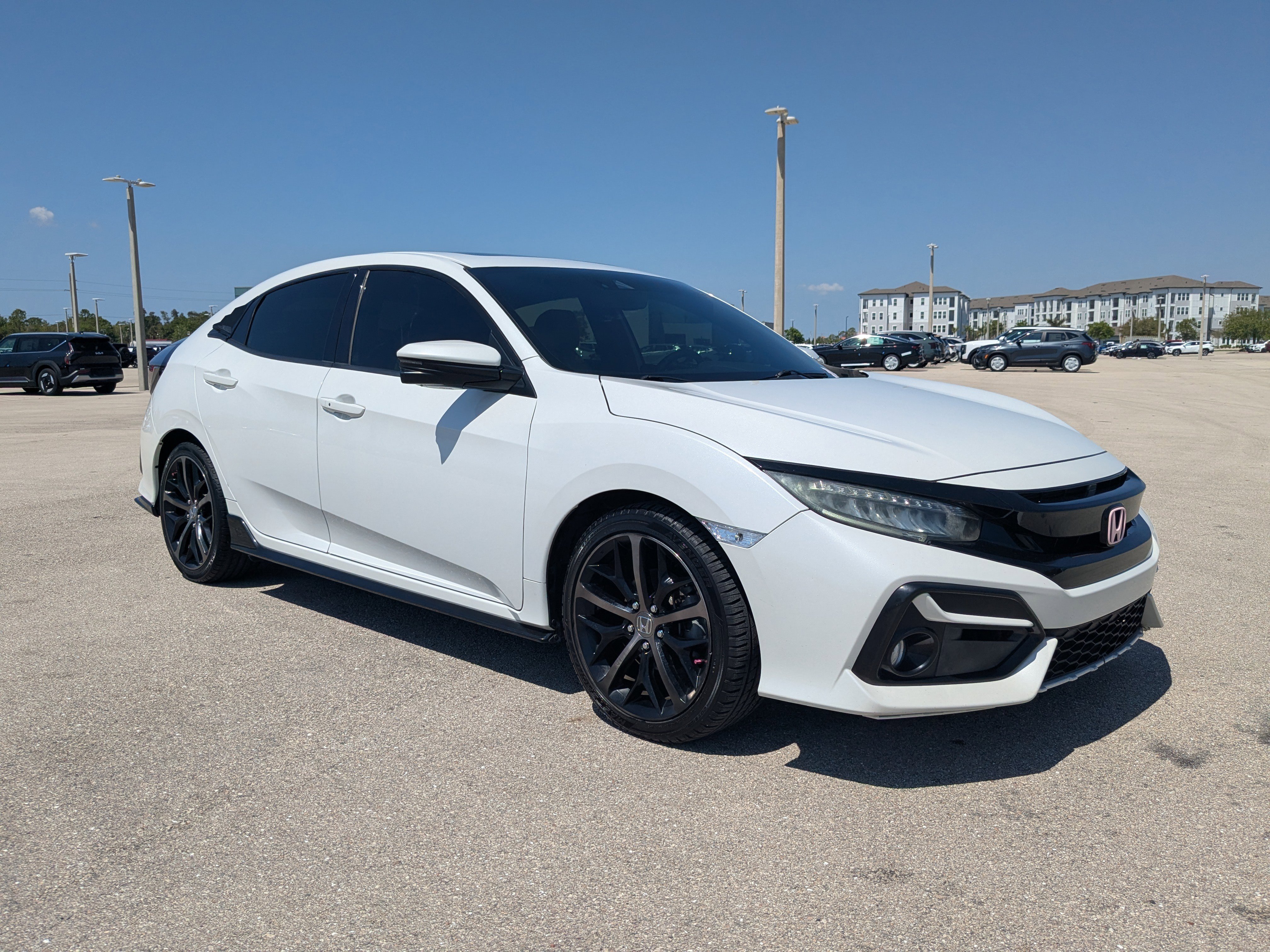 Used 2021 Honda Civic Sport Touring image 2