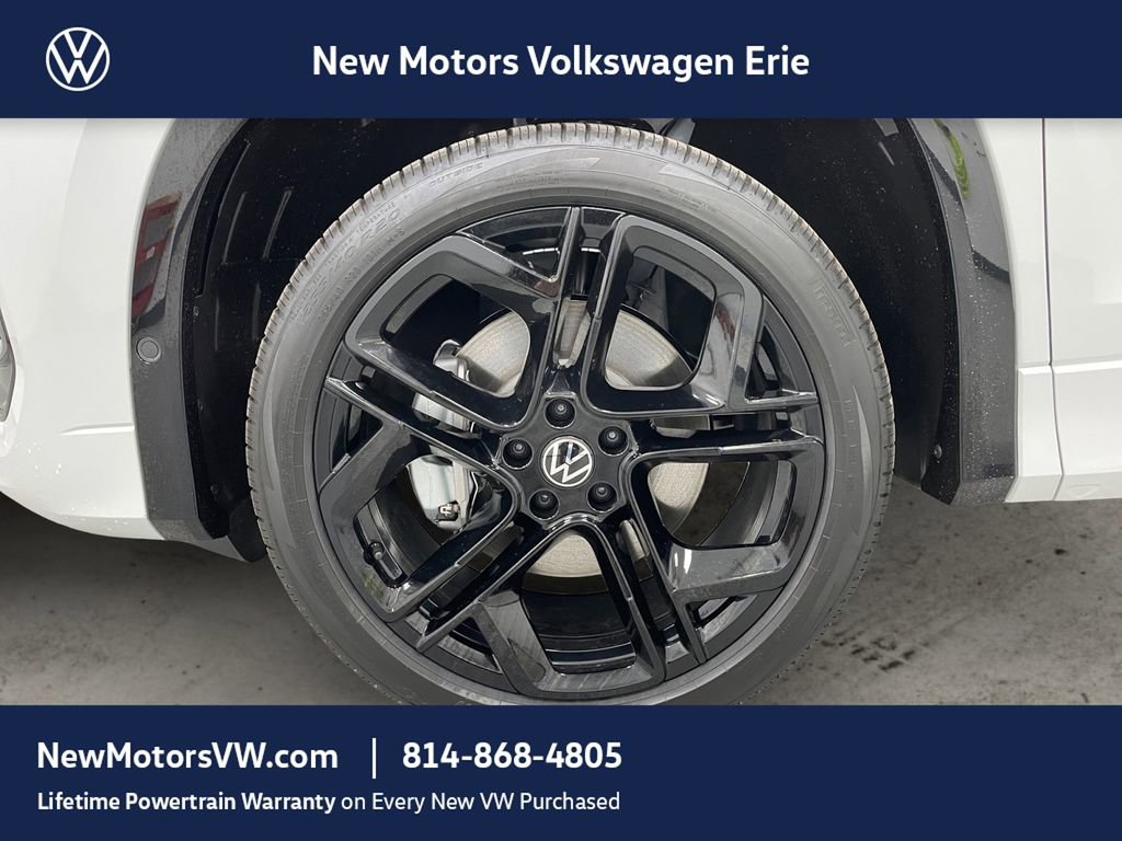 New 2026 Volkswagen Tiguan SE R-Line AWD/4WD image 12