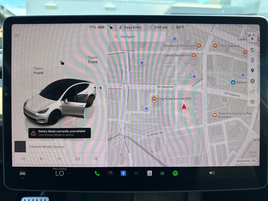 Used 2023 Tesla Model Y Performance image 19