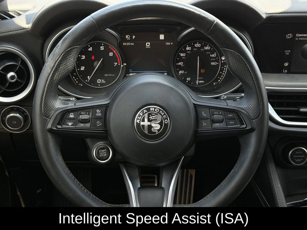 Used 2022 Alfa Romeo Stelvio Ti AWD/4WD image 14