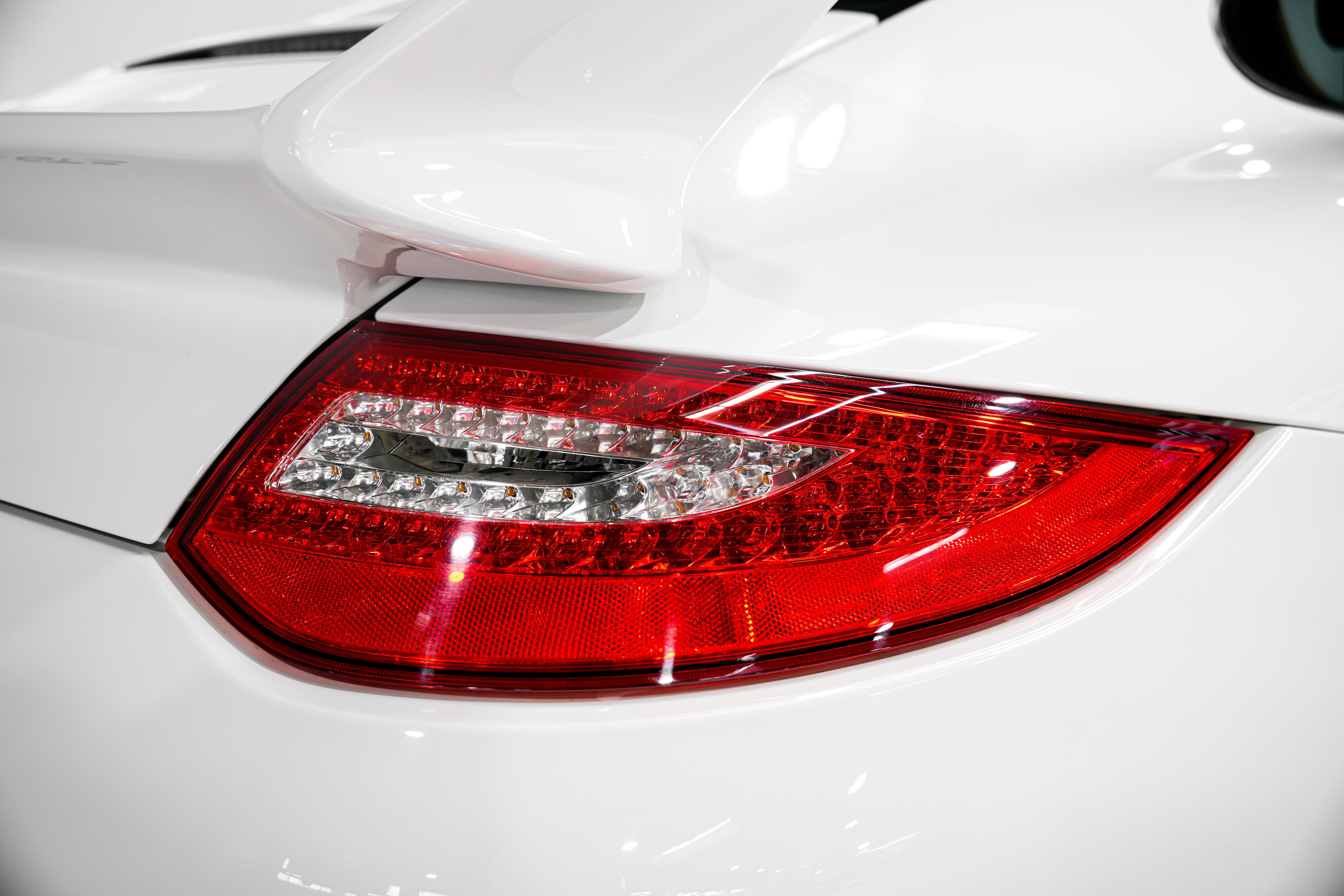 Used 2011 Porsche 911 Carrera GTS image 41