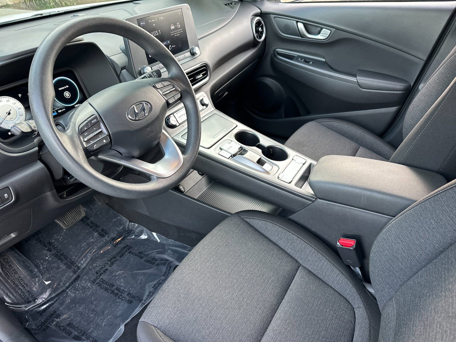Used 2023 Hyundai Kona SE w/ Cargo Package image 9