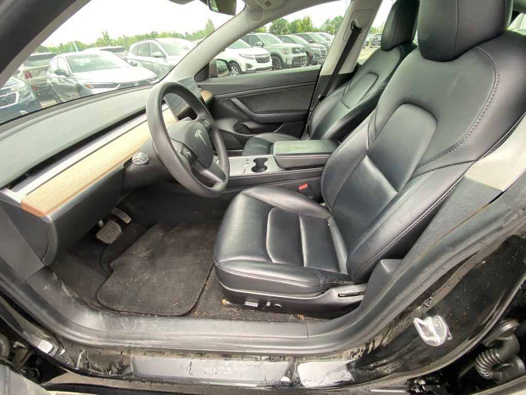 Used 2021 Tesla Model 3 Standard Range Plus RWD image 10
