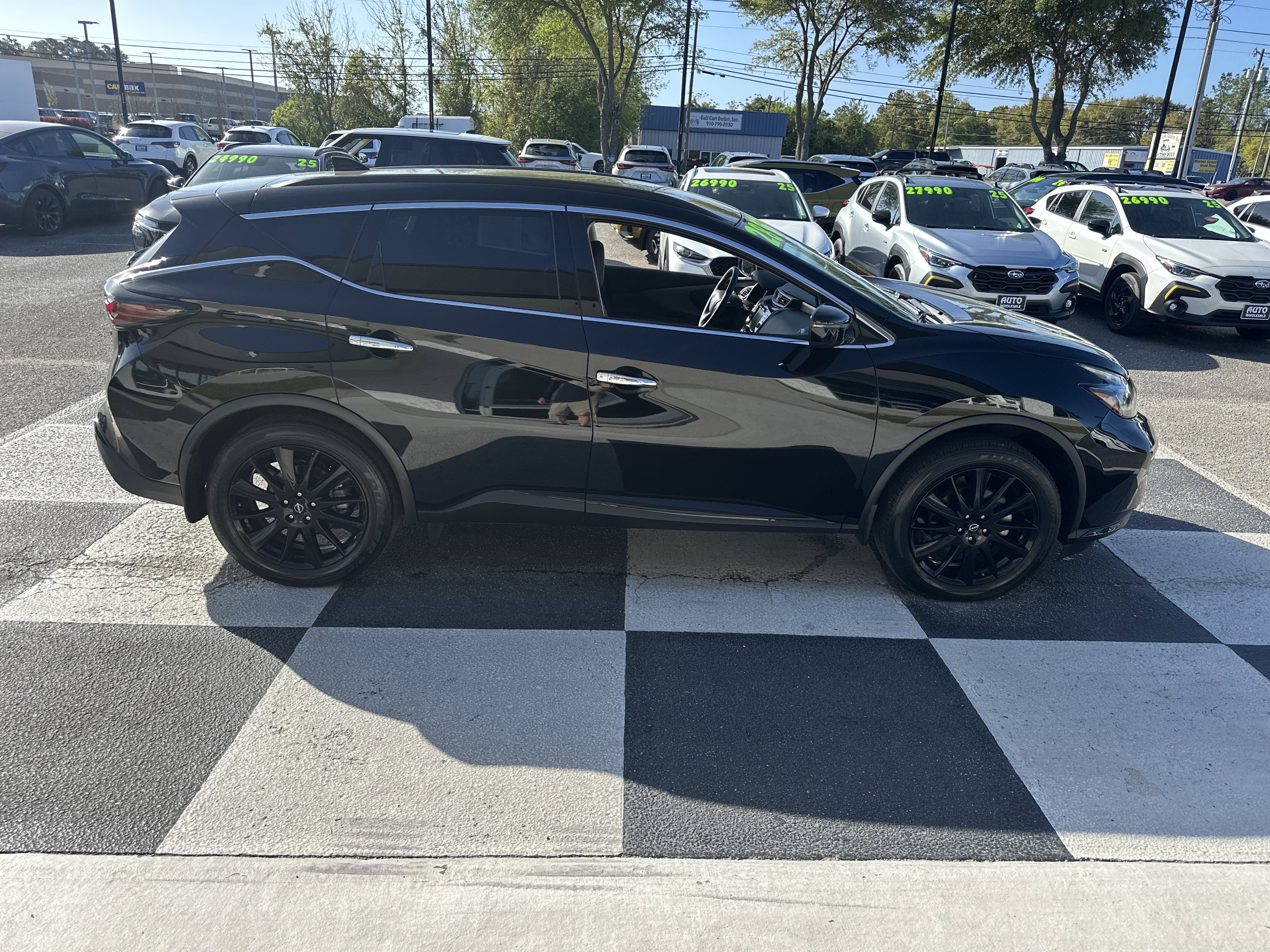 Used 2024 Nissan Murano SV w/ SV Midnight Edition Package AWD/4WD image 3