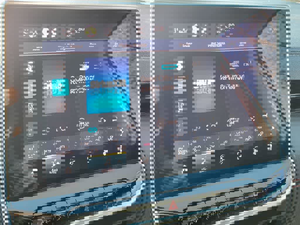 Used 2022 Jeep Compass Trailhawk w/ Trailhawk Convenience Group image 23