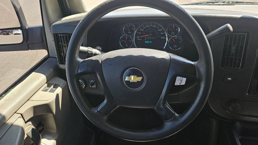 Used 2014 Chevrolet Express 1500 RWD image 24