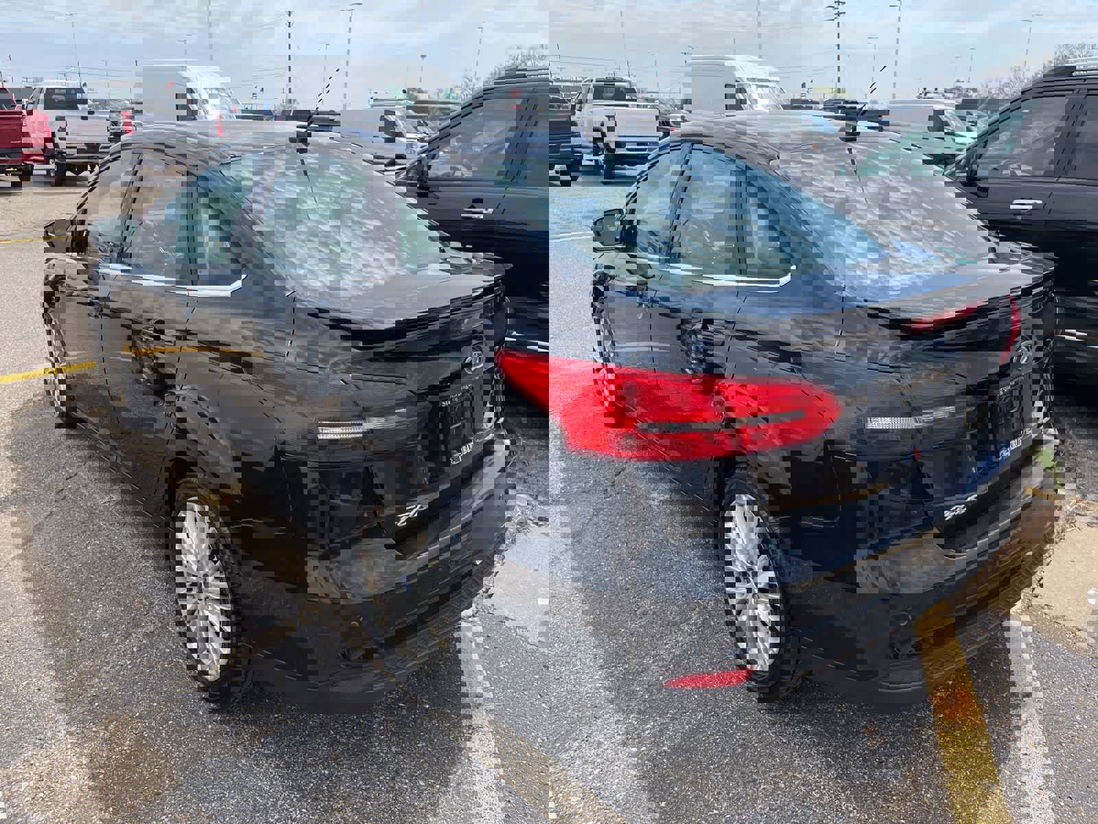 Used 2017 Ford Focus Titanium FWD image 10