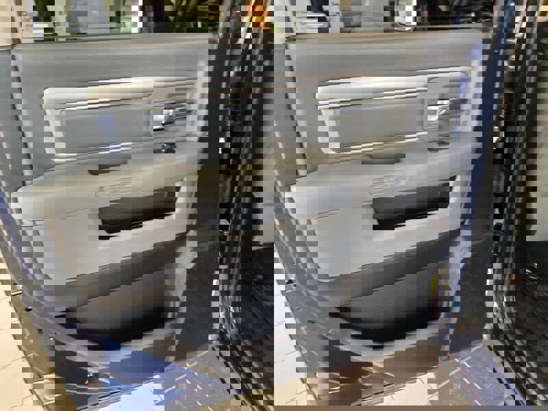 Used 2016 RAM 1500 Outdoorsman image 21