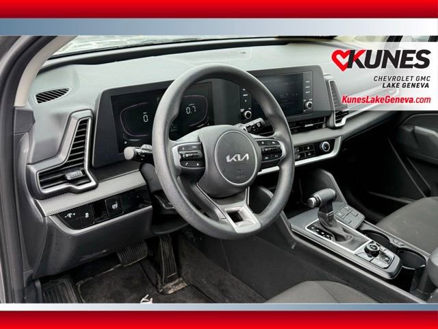 Used 2025 Kia Sportage LX image 21