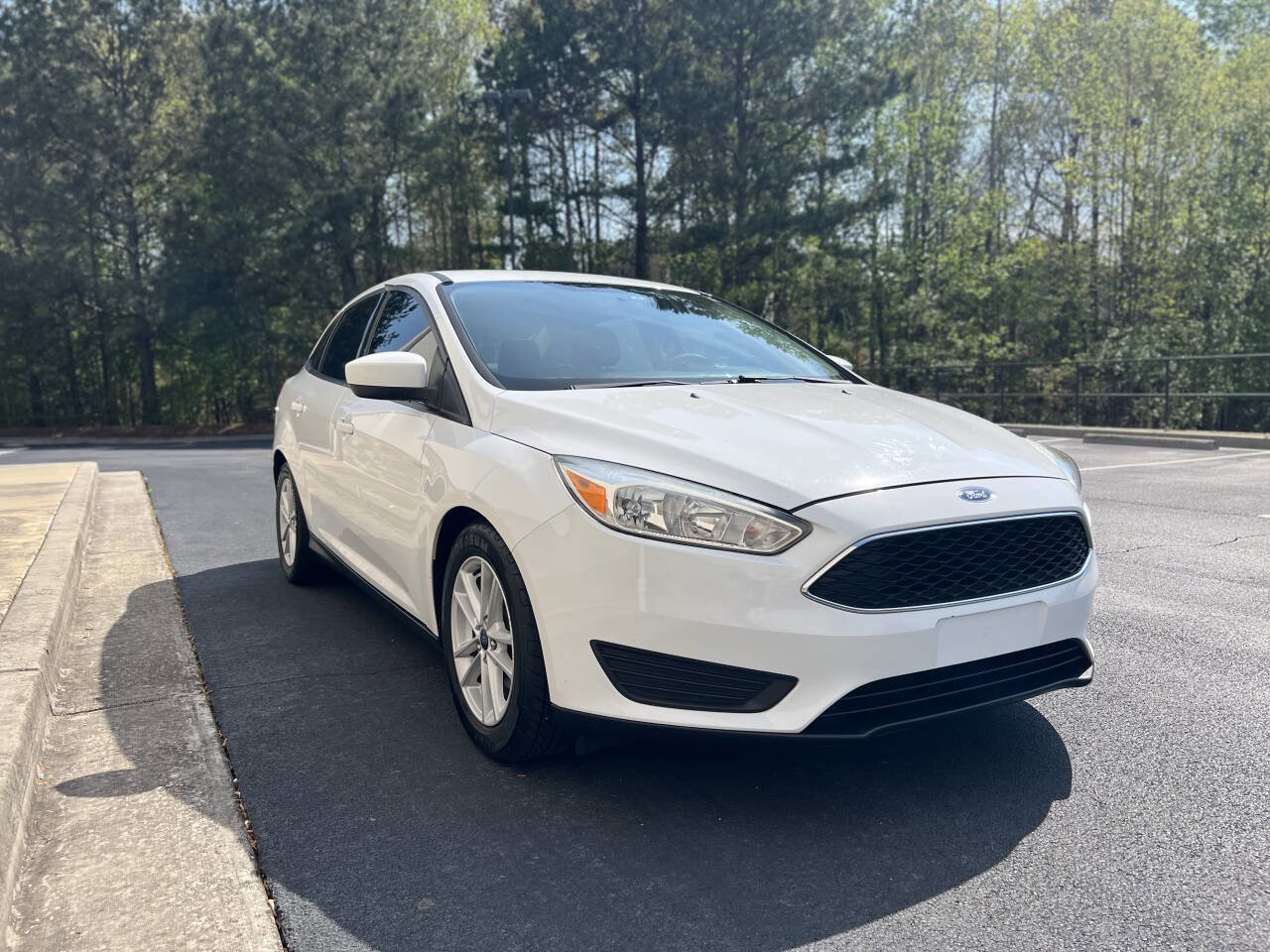 Used 2018 Ford Focus SE image 5