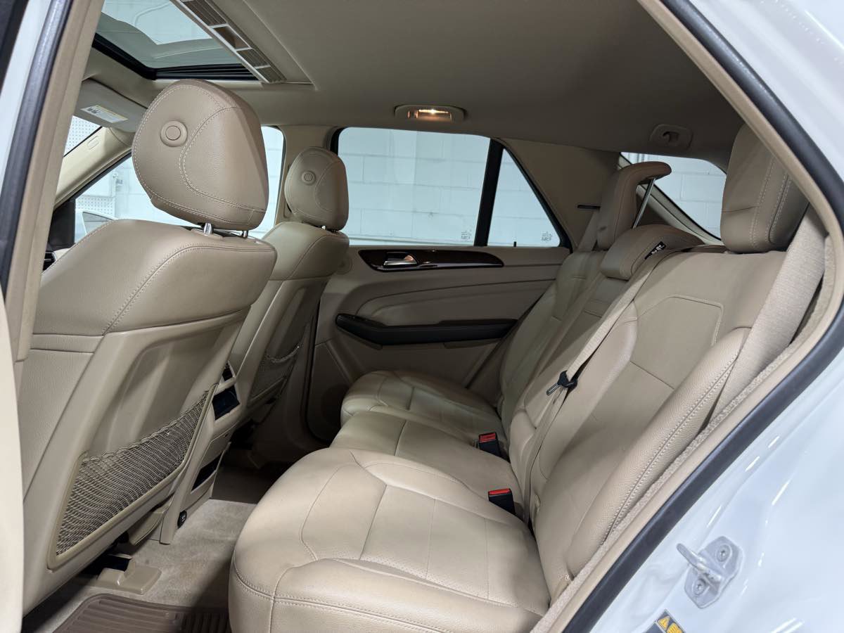 Used 2015 Mercedes-Benz ML 350 4MATIC image 17