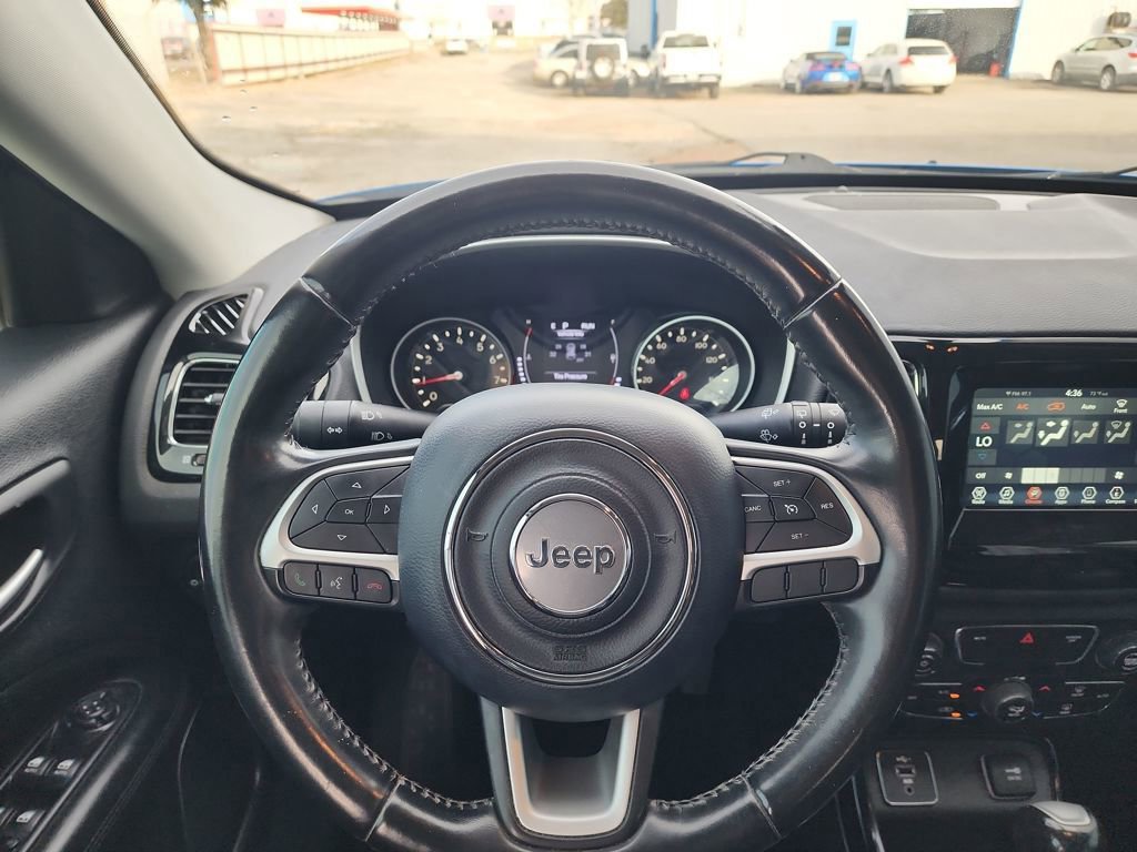 Used 2020 Jeep Compass Latitude image 18