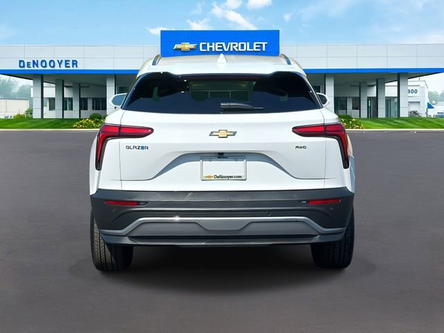 New 2025 Chevrolet Blazer EV LT image 7