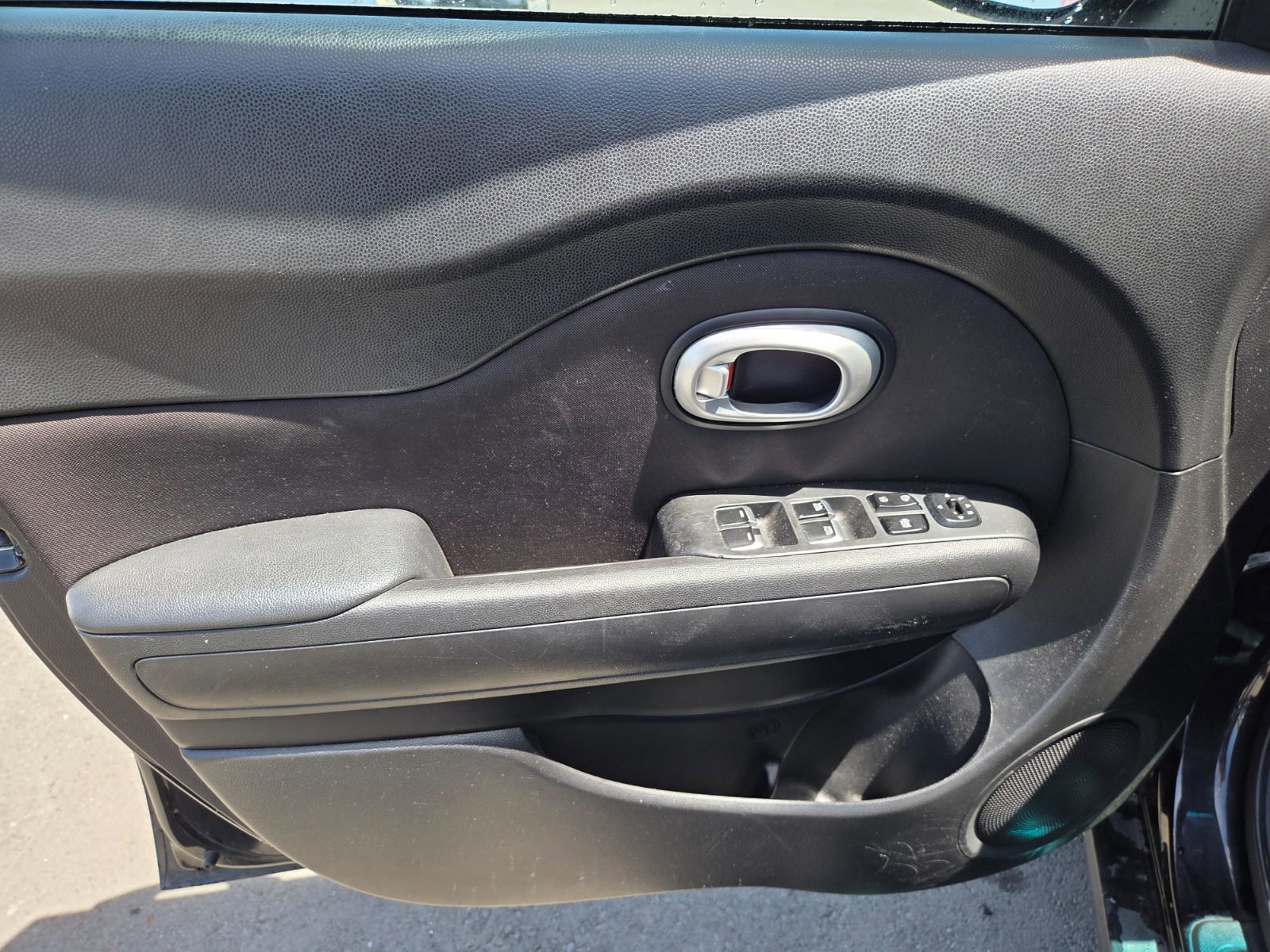 Used 2018 Kia Soul + FWD image 23