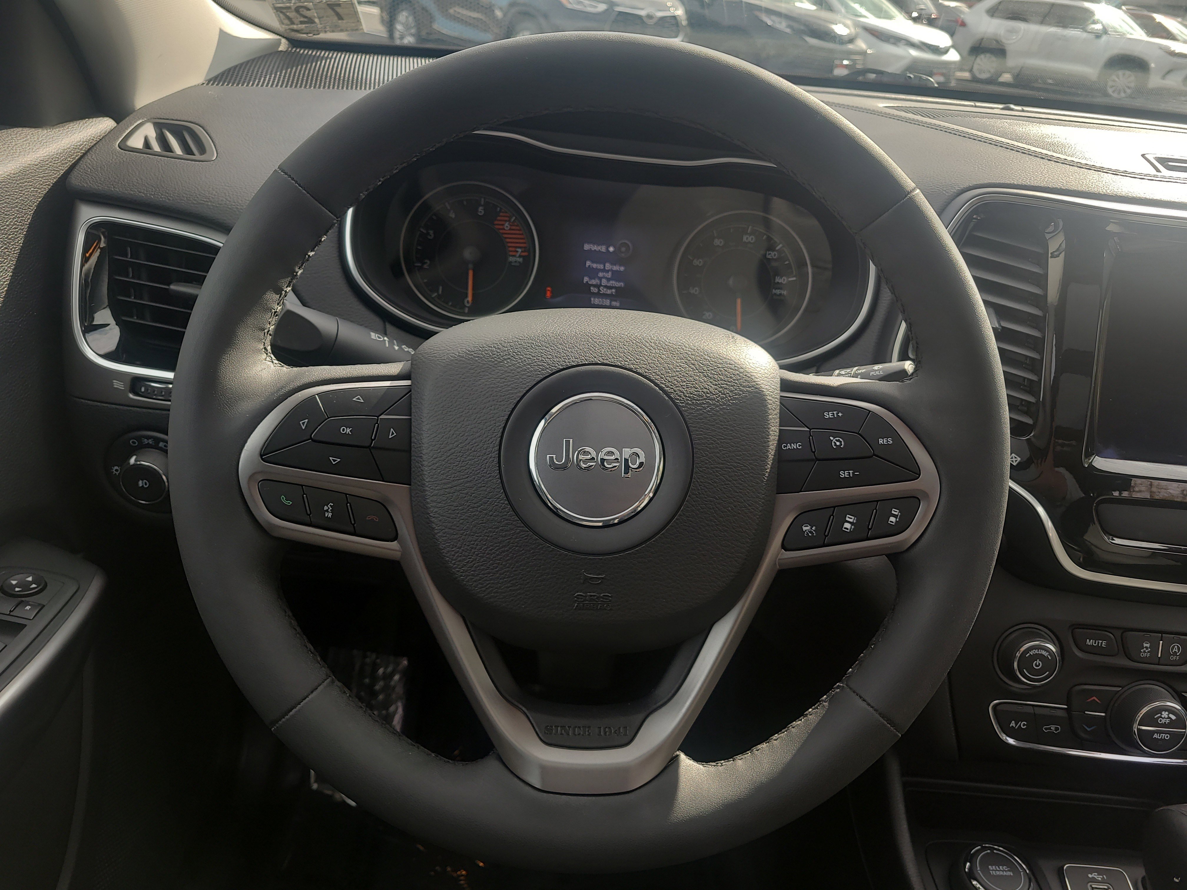 Used 2022 Jeep Cherokee Limited AWD/4WD image 23