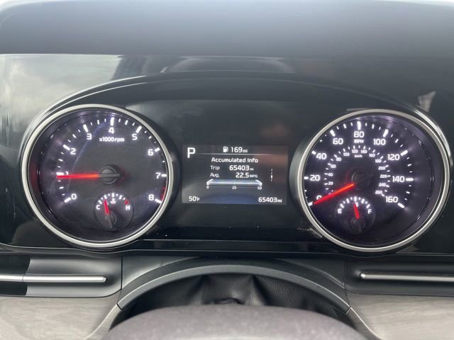 Used 2024 Kia Carnival EX image 26