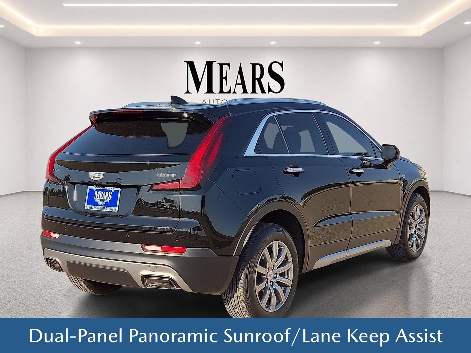 Used 2019 Cadillac XT4 Premium Luxury FWD image 6