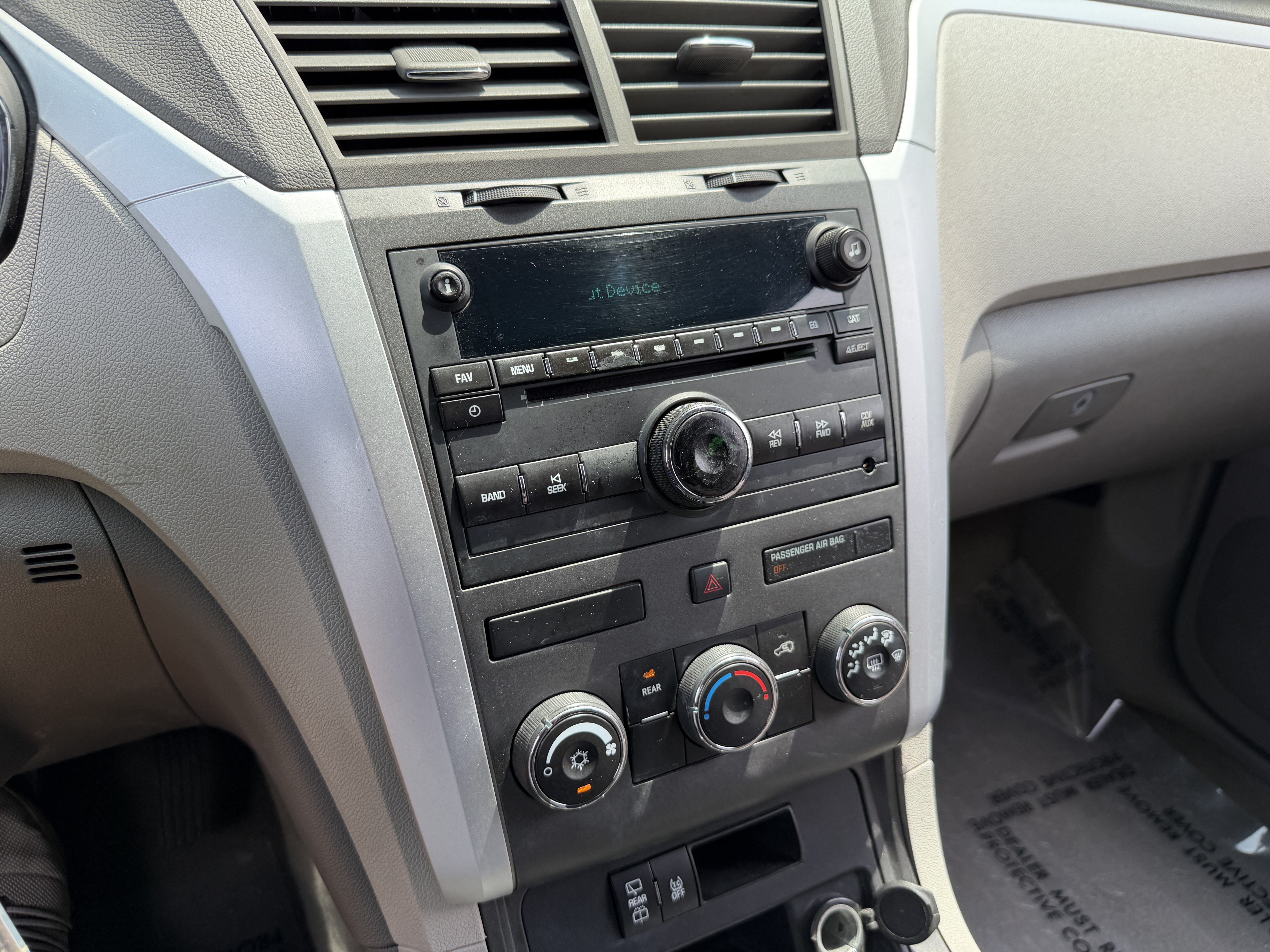 Used 2012 Chevrolet Traverse LS FWD image 18