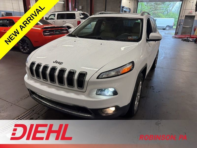 Used 2017 Jeep Cherokee Limited AWD/4WD image 2