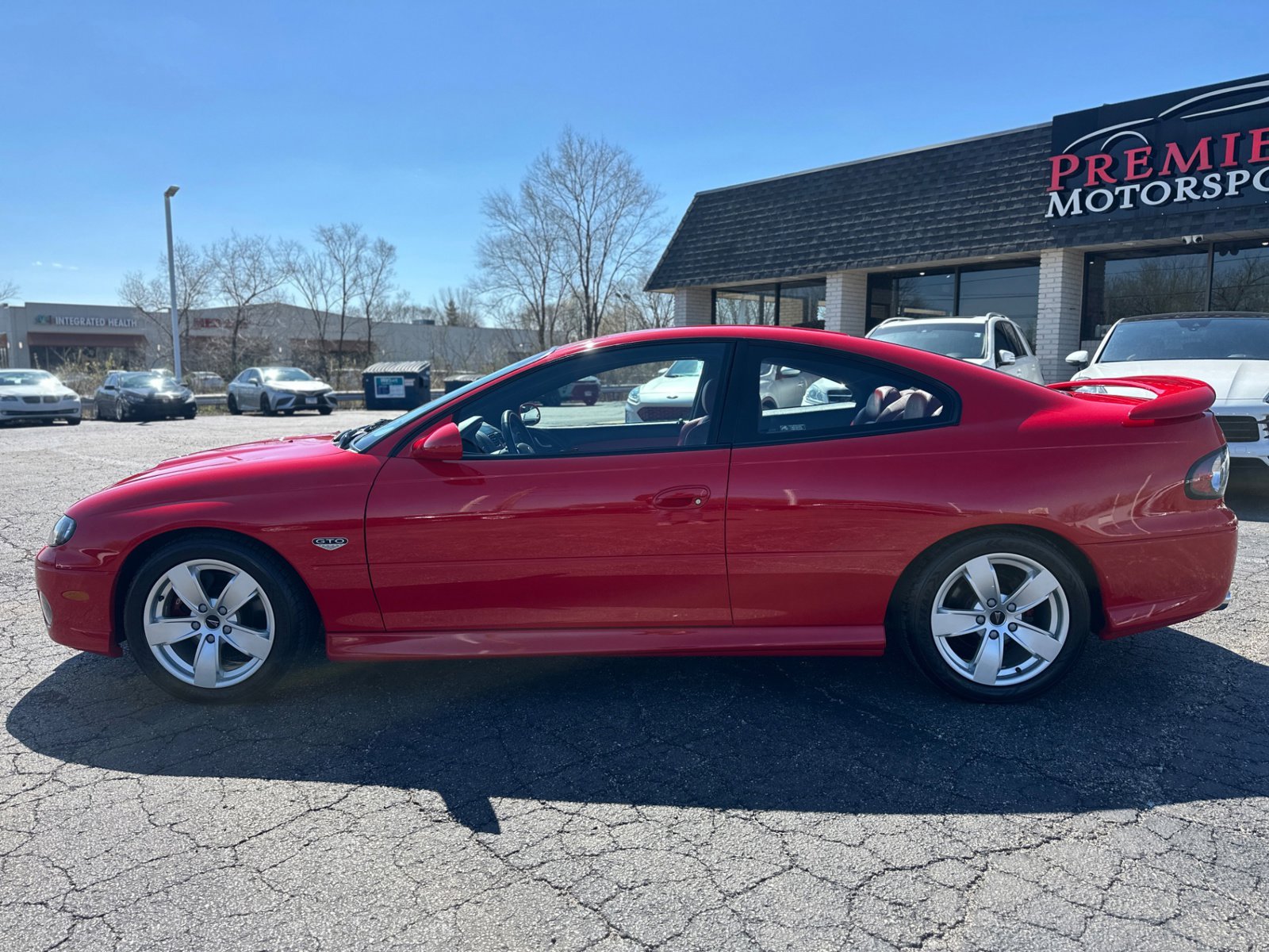 Used 2006 Pontiac GTO image 2