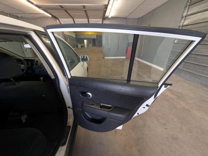 Used 2012 Nissan Versa 1.8 S w/ Plus Pkg FWD image 27