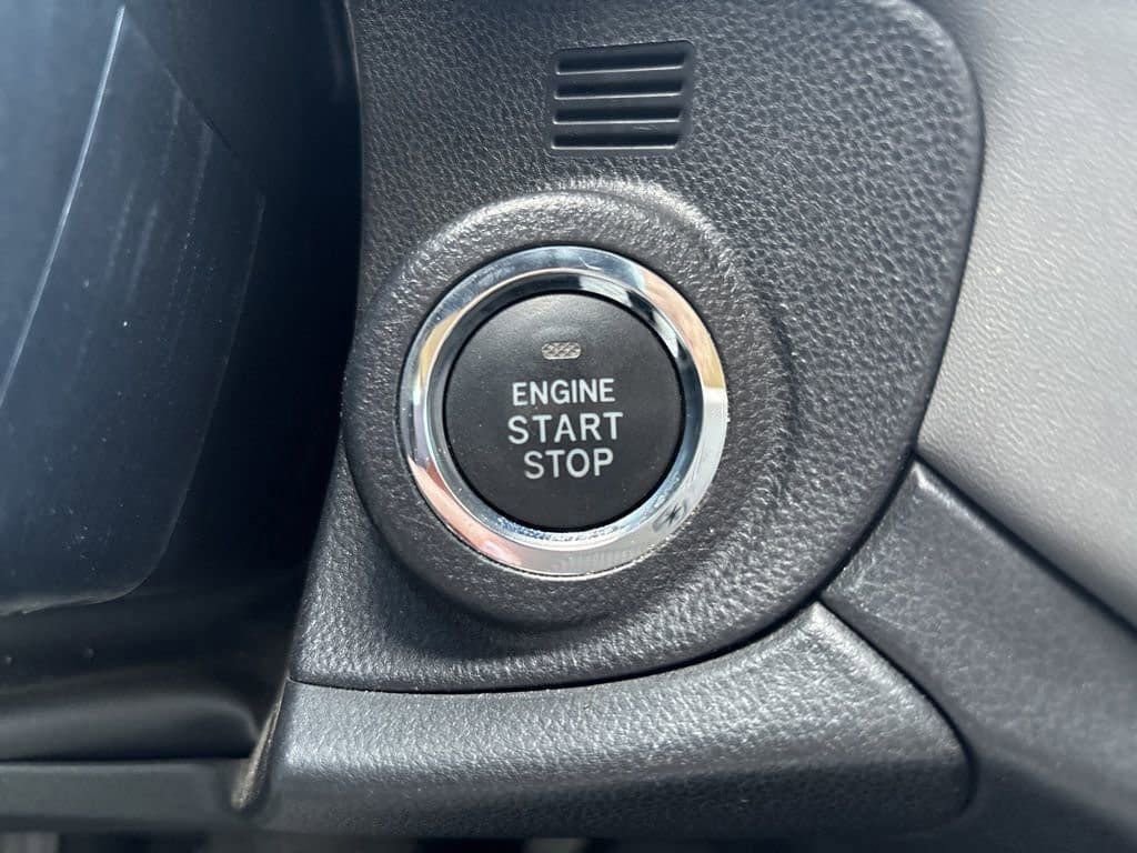 Used 2023 Subaru Outback Onyx Edition image 29