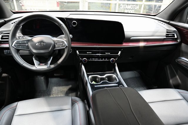 Used 2024 Chevrolet Traverse Z71 w/ LPO, Floor Liner Package image 13