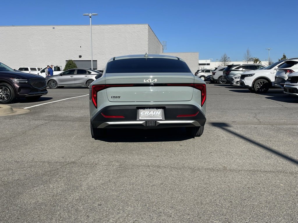 Used 2025 Kia K4 EX image 6