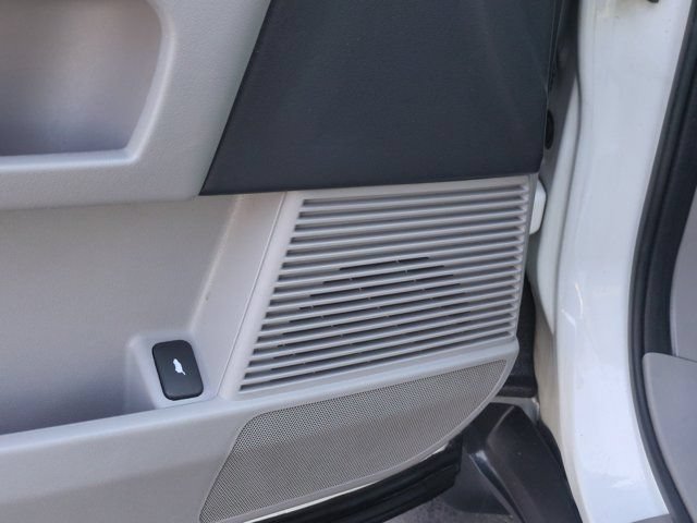 Used 2015 Honda Pilot SE image 16