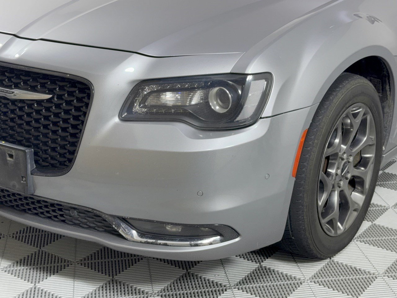 Used 2016 Chrysler 300 S w/ 300S Premium Group AWD/4WD image 12