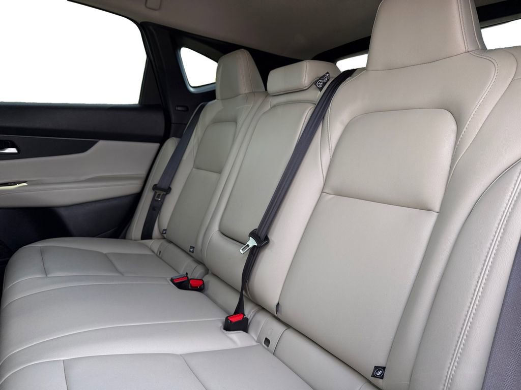 Certified 2025 Nissan Murano SV image 14