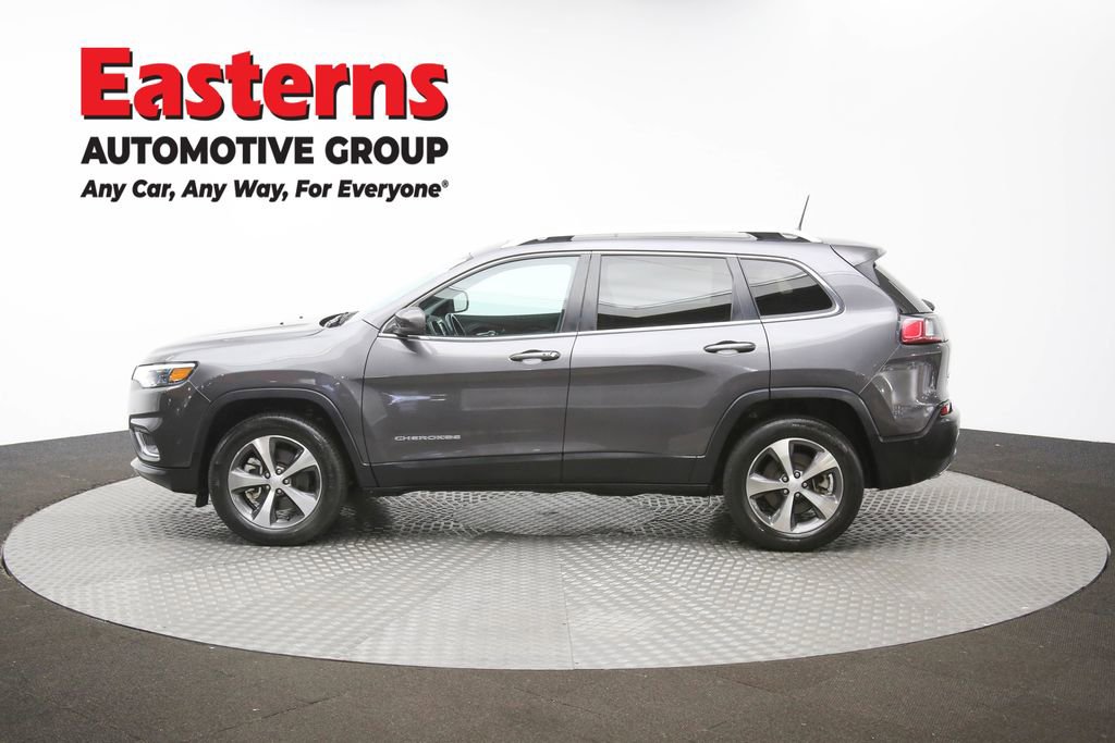 Used 2021 Jeep Cherokee Limited image 57