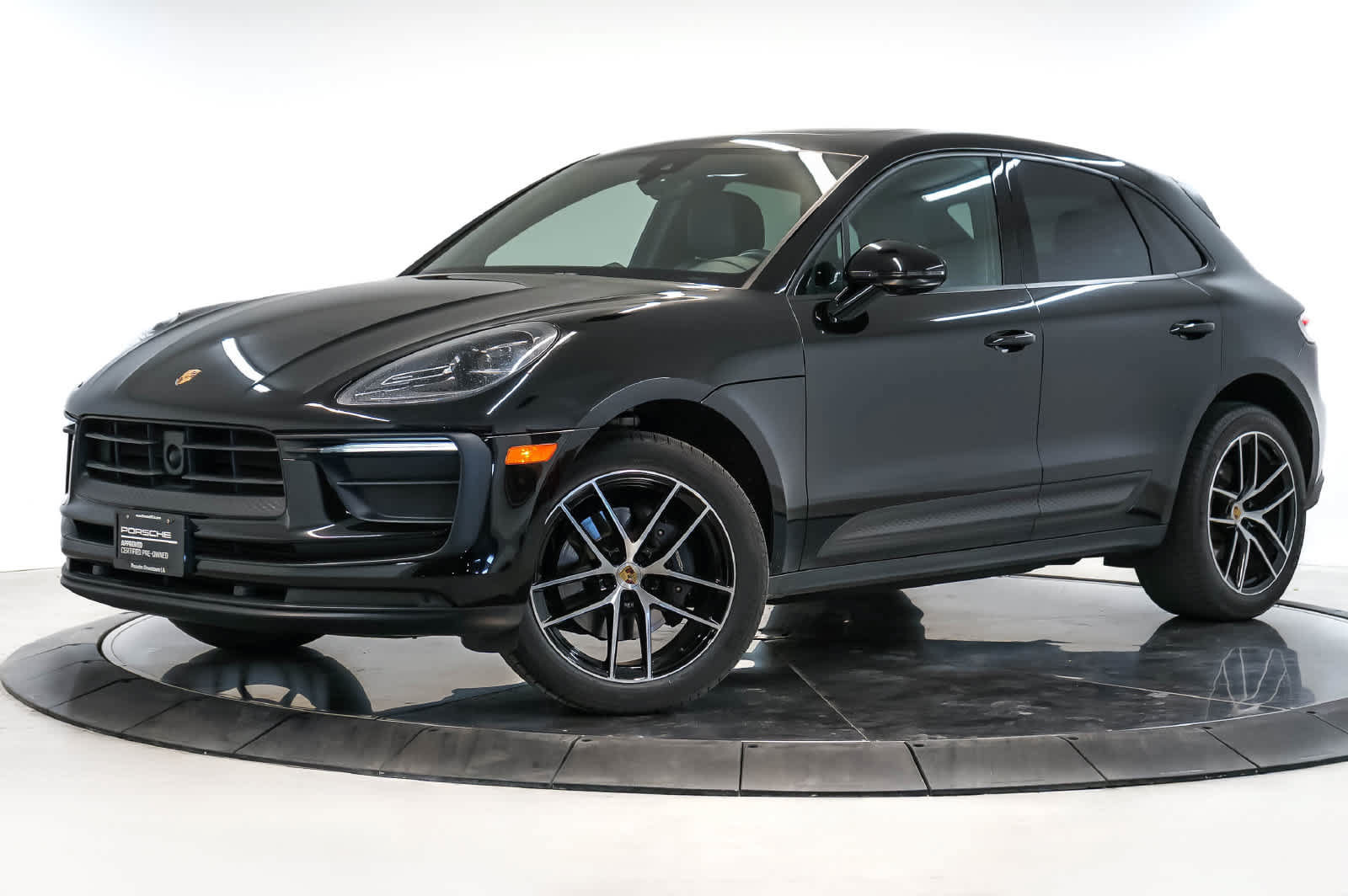 Certified 2024 Porsche Macan