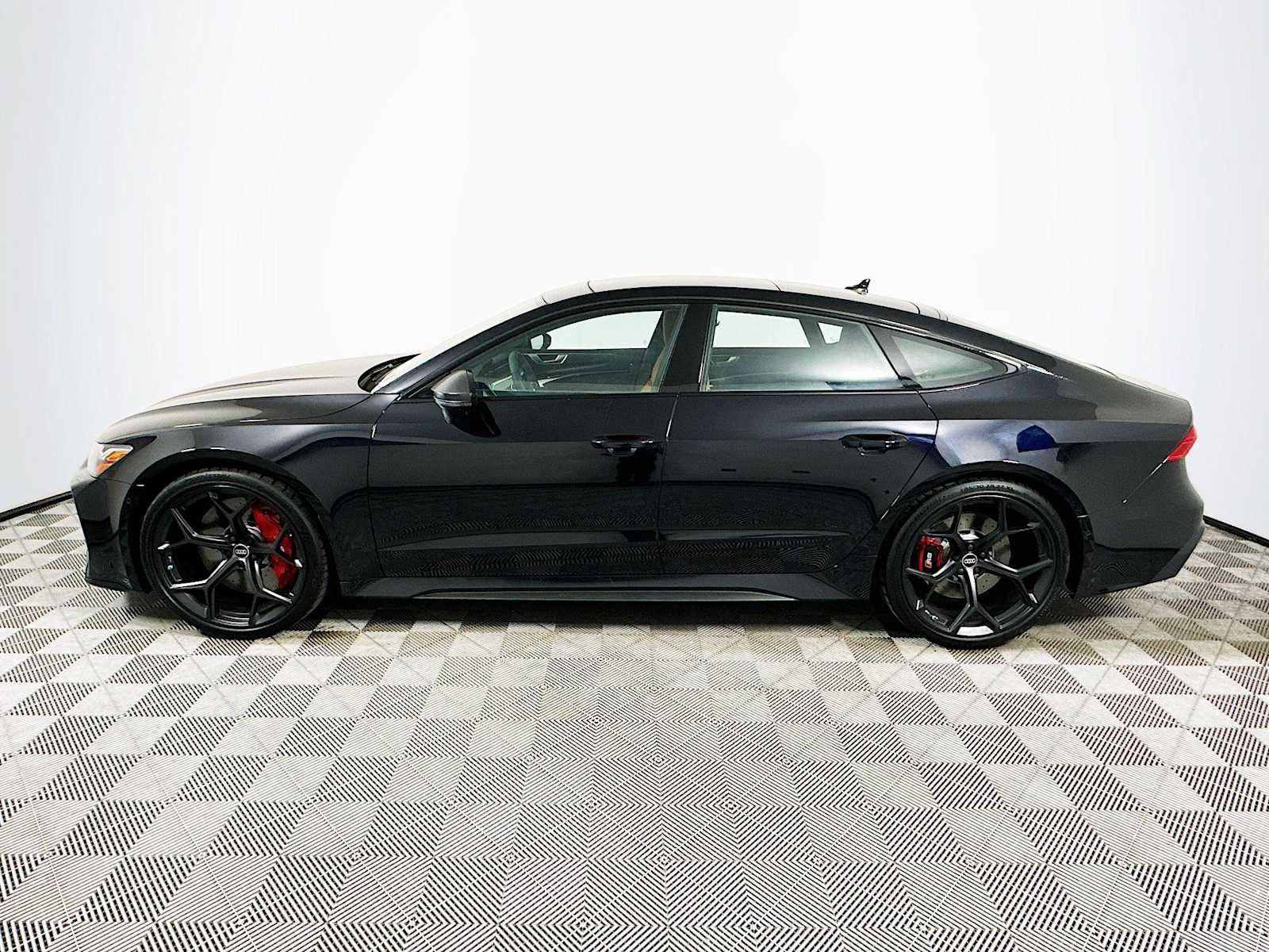 New 2025 Audi RS 7 Performance image 4