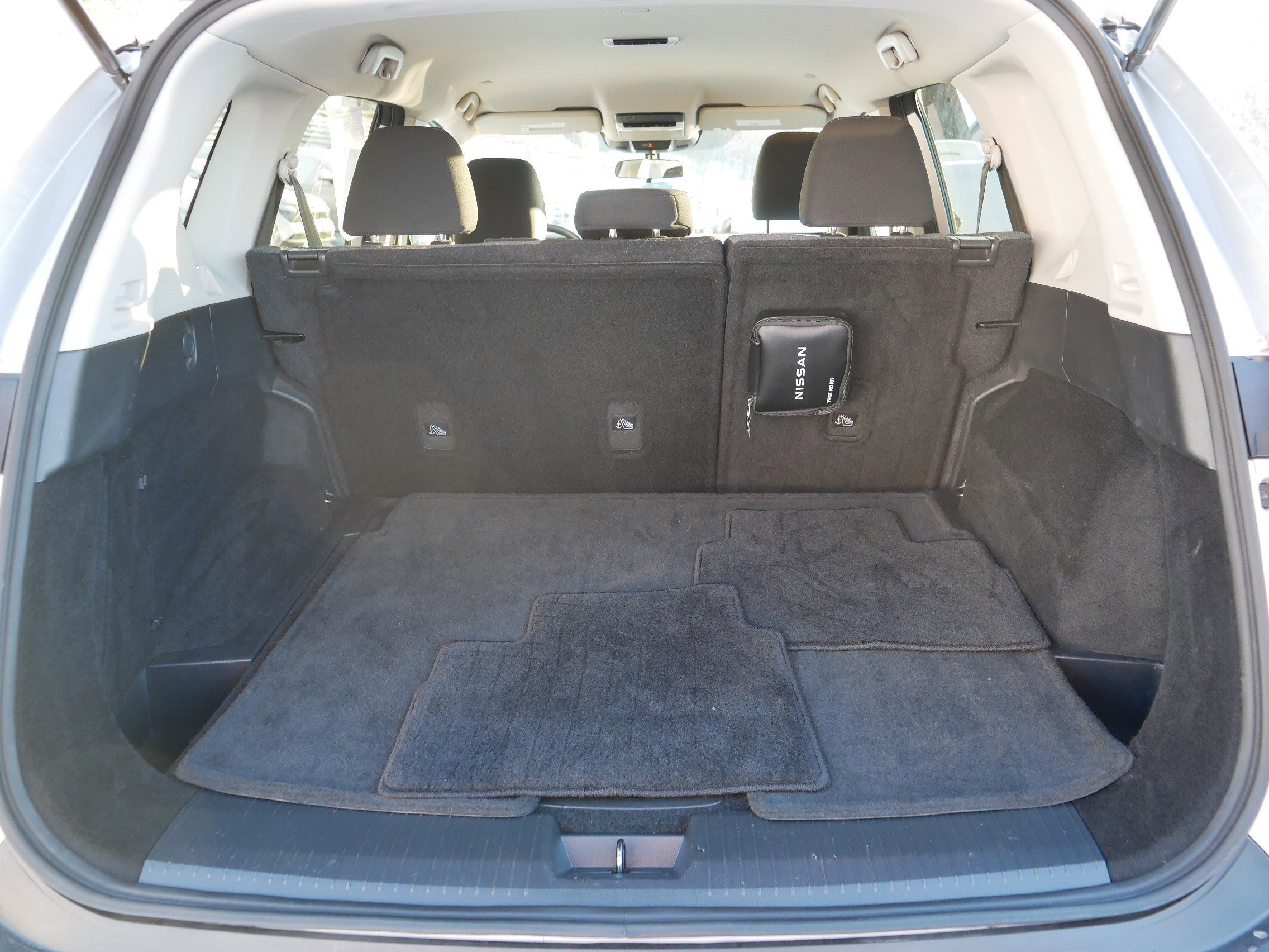 Certified 2022 Nissan Rogue SV image 18