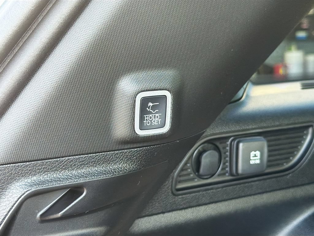 New 2026 Jeep Grand Cherokee Limited AWD/4WD image 13