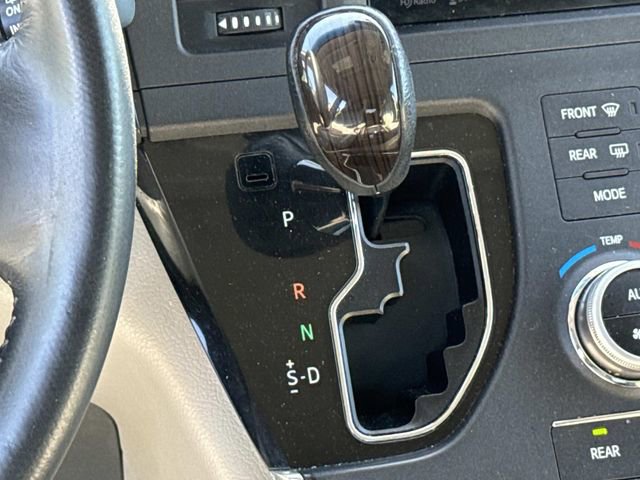 Used 2015 Toyota Sienna XLE Premium FWD image 21