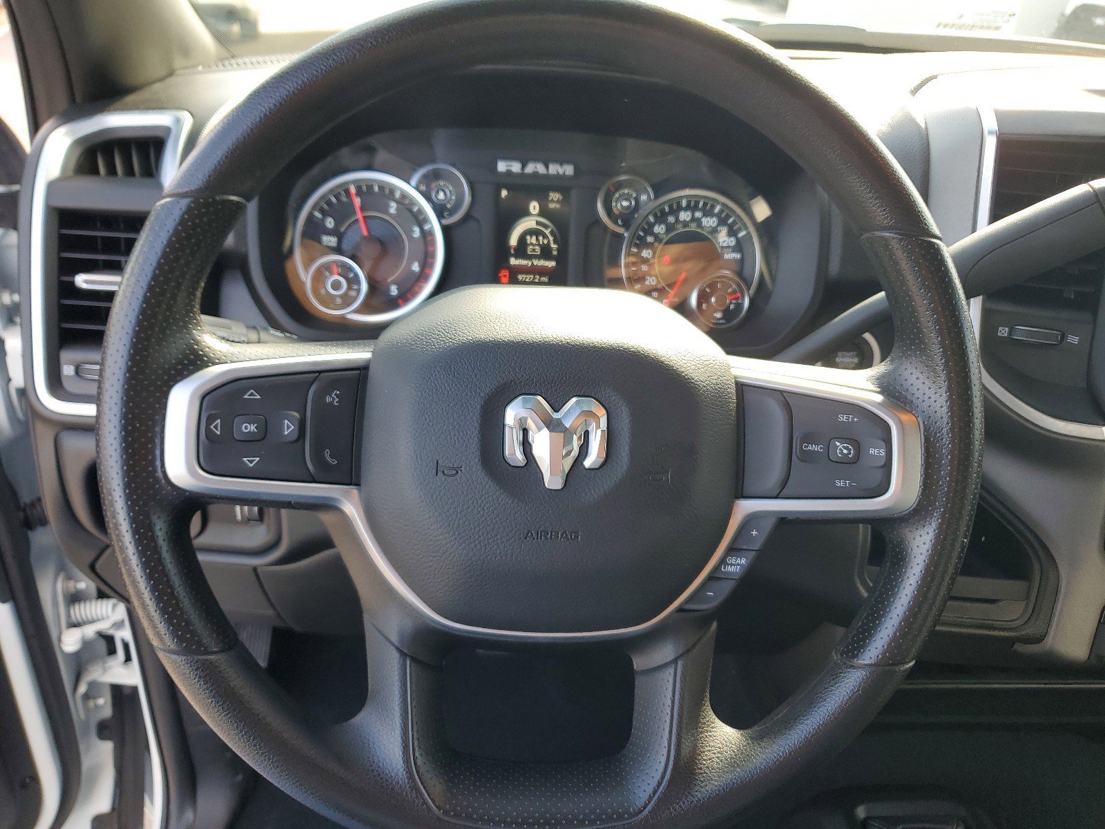 Used 2024 RAM 3500 SLT w/ Quick Order Package 2YG SLT image 22